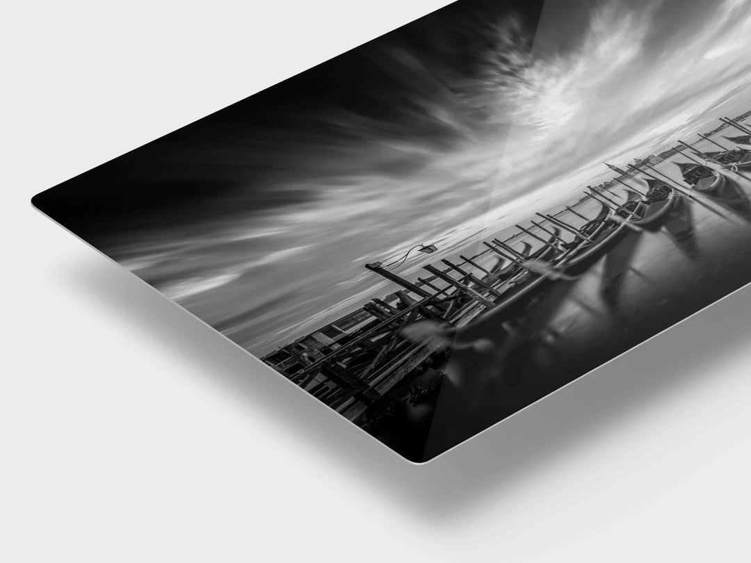 HD Sublimated Metal presentation detail