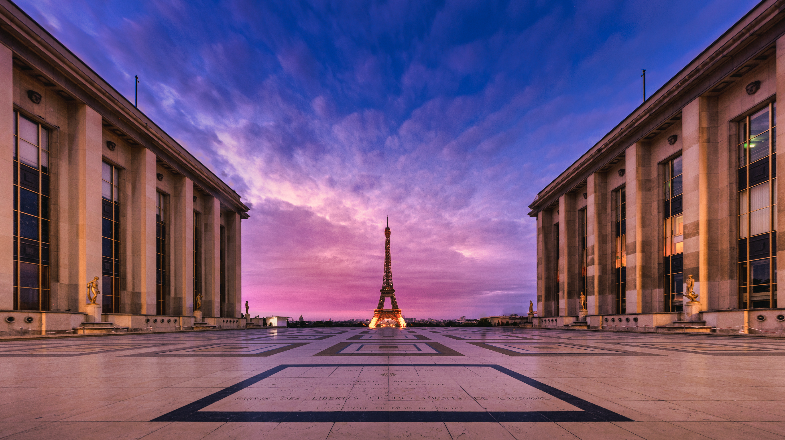The Promise of Dawn – Trocadéro Paris