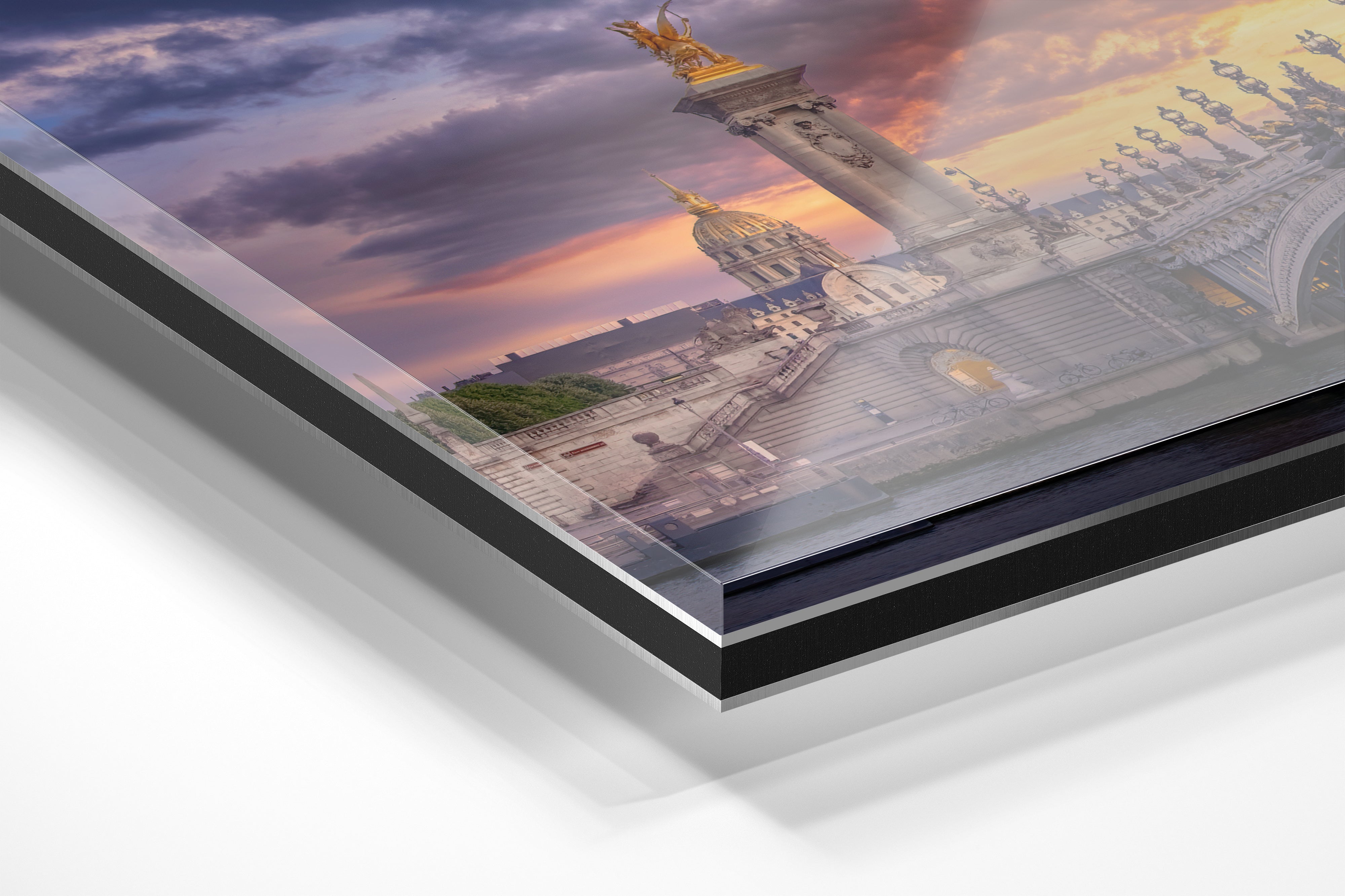 Discipline Under Duress – Pont Alexandre III Paris