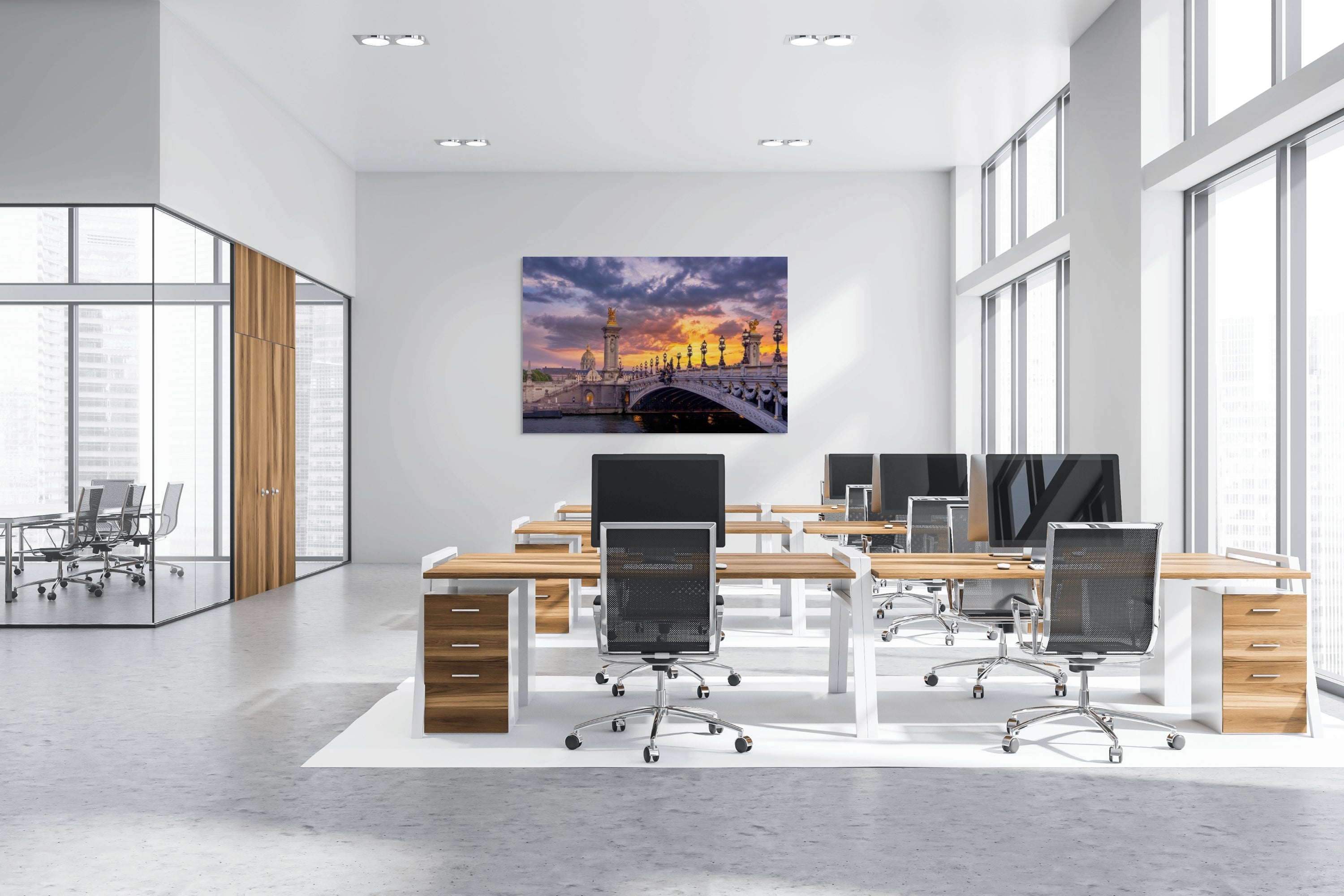 Discipline Under Duress – Pont Alexandre III Paris